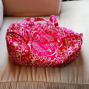 Vera Bradley Pink duffle bag